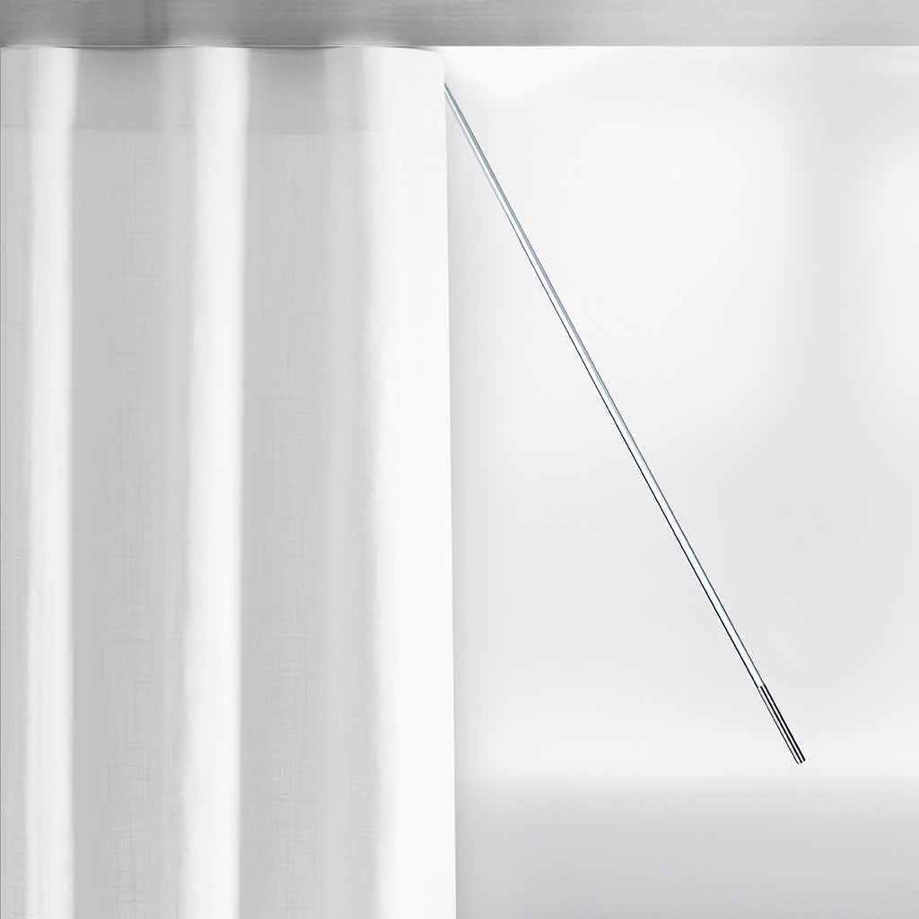 Mit Schleuderstäben lassen sich Vorhänge bequem öffnen und schließen ohne sie dabei zu berühren. Erhältlich in unterschiedlichen Längen passen sie sich ideal jeder Raumhöhe.
Mit Schleuderstäben lassen sich Vorhänge bequem öffnen und schließen ohne sie dabei zu berühren. Erhältlich in unterschiedlichen Längen passen sie sich ideal jeder Raumhöhe.